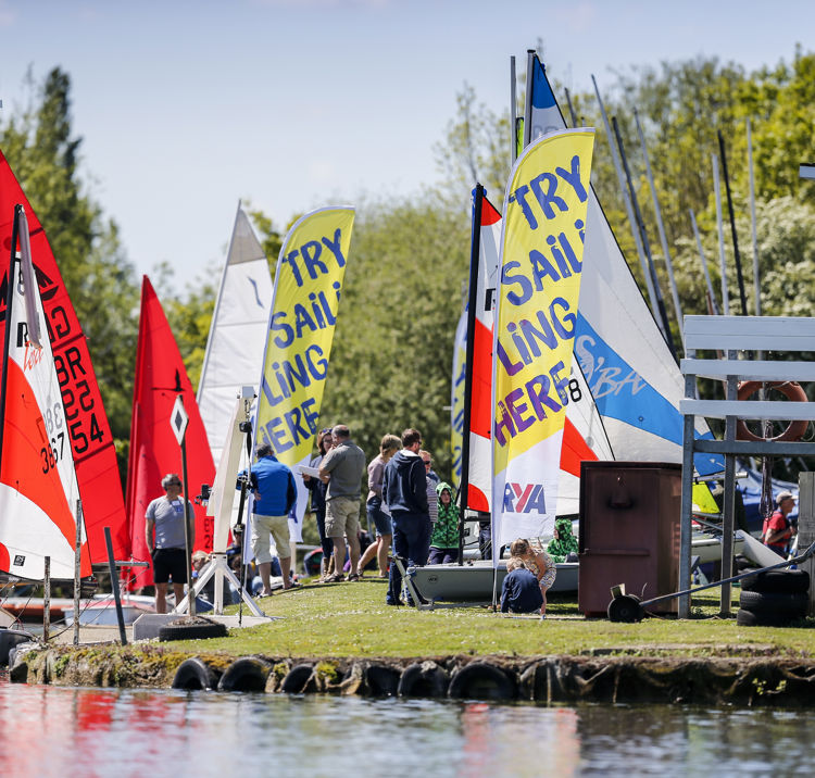 Discover Sailing Whitefriars Shoreside Boats