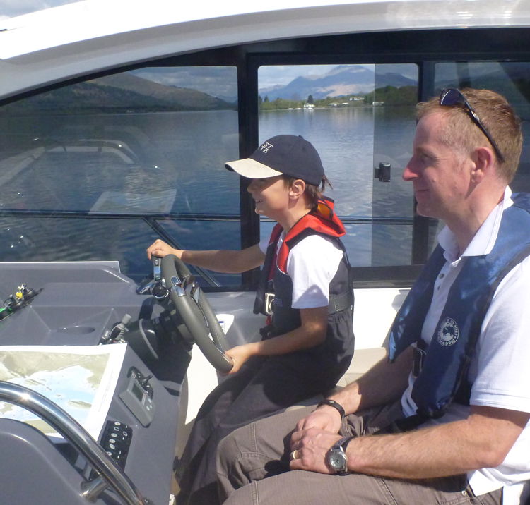 Family Motor Cruising Session