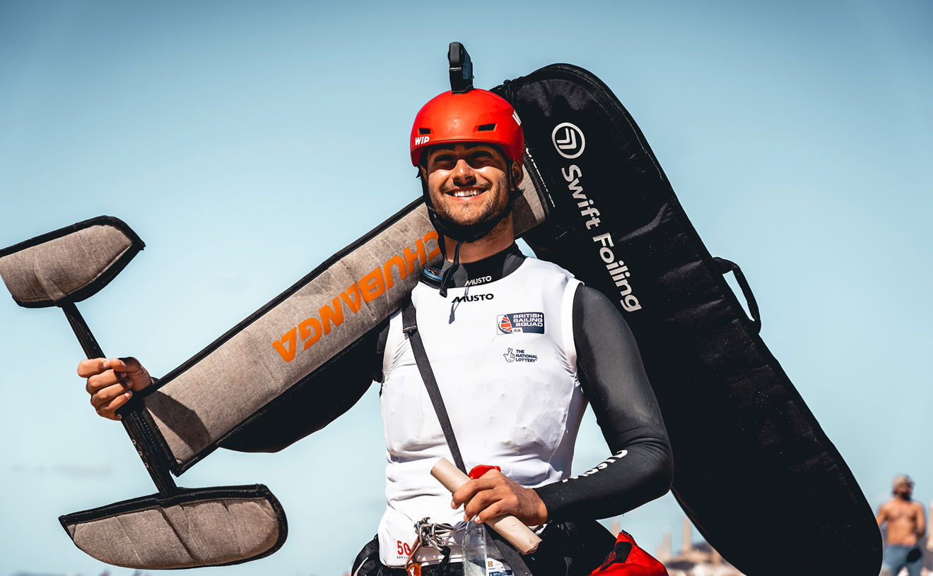 British Sailing Team Formula Kite rider Sam Dickinson (c) Alice Callow